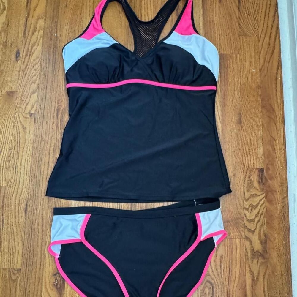 Athletech Takinin Set with Black Mesh Black Back Pink & Black Top & Bottom